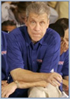 Santa Clara head coach Kerry Keating goes 1-on-1 with his good friend and DePaul head coach Jerry Wainwright.